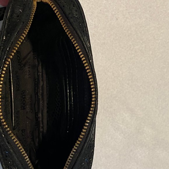 Michael Kors Black Crossbody handbag purse - Picture 7 of 7